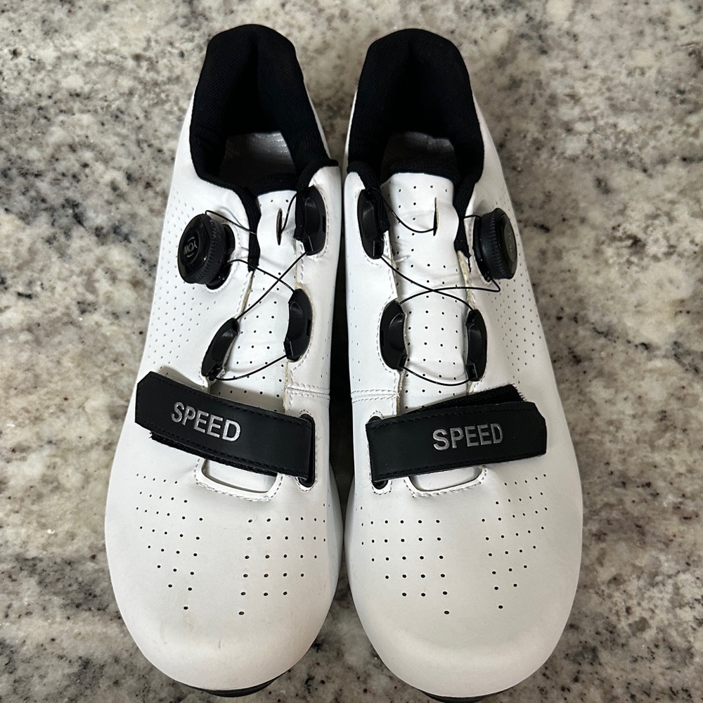 Speed Men's White Athletic Shoes